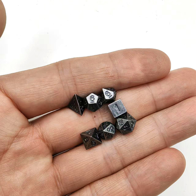 Yumuşak Mini Polyhedral Dice Set In Long Tube Dungeons And Dragons RPG