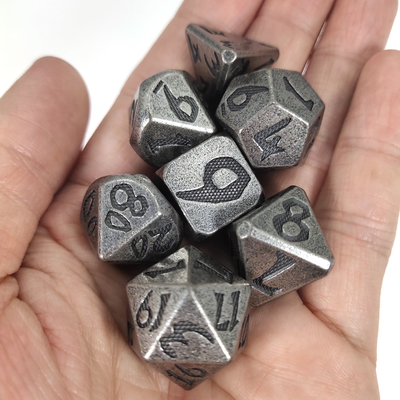 DND veya RPG Zar Seti İçin Zar Seti El Oyması Hafif Lüks Metal