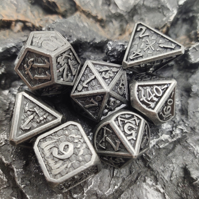 Masaüstü Oyunları Aşınma Önleyici Dayanıklı Sıvı Dolgulu Zar Seti Glow In The Dark Dice