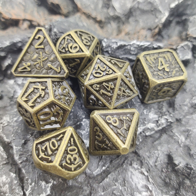 Masa Oyunu Kartı Rpg Zar Hafif Benzersiz Metal Zar Seti Cuprum