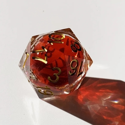 RPG Oyunu Kan Dice Seti Kırmızı Sıvı Çekirdek Dice reçine Ejder ve Zindan