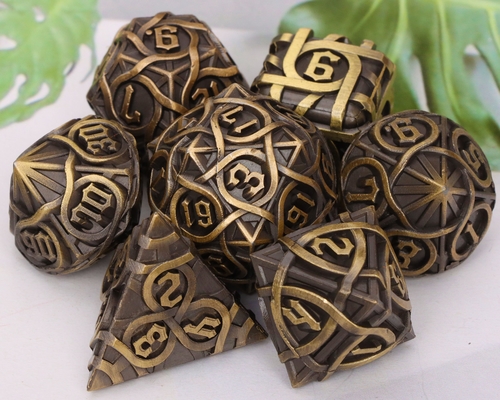 Dikenler Çizgili Metal Dice Set Fantezi DND Çok yönlü Masa oyunu