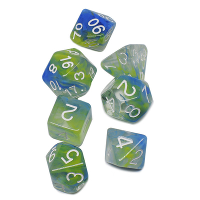İki duman dilimleri birlikte katran RPG zarlar masaüstü oyun zar seti