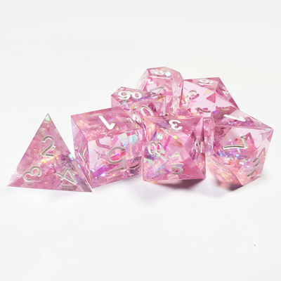 Pembe kristal reçinalı zar setleri ejderha ve zindan