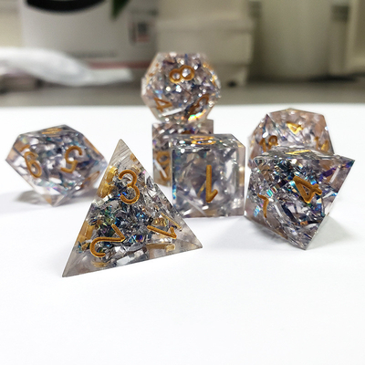 Şeffaf kristal renkli bant reçine boarding dice set dnd dice