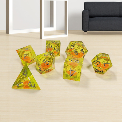 Sarı Akış Kum reçine çokgen zar El sanatı 7PCS