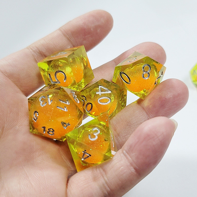 Turuncu Akıp giden kum Sarı Kristal reçine Dnd Dice Sharp Edge Fantasy