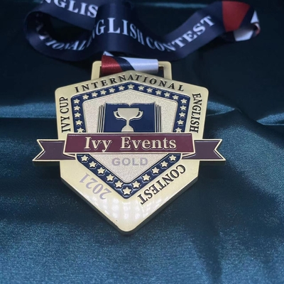 Maraton Metal Madalyası Fırsatlar ve Etkinlikler İçin Metal Lapel Pin Solmaya Sabit