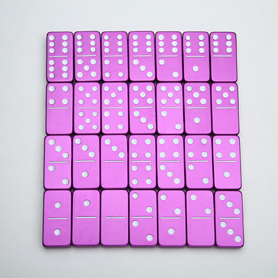 Çifte 6 Altın Domino Set 28 Dev Alüminyum Alaşım Domino Blokları Lazer Basılı Masaüstü Oyunu