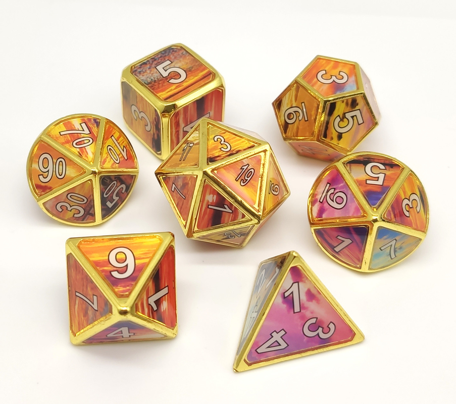 Zindanlar ve Ejderhalar İçin El Oyması Çok Renkli Pirinç RPG Zar Seti