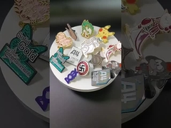 Metal rozetler Metal madeni paralar Metal broşlar Çeşitli süreçleri desteklemek özel